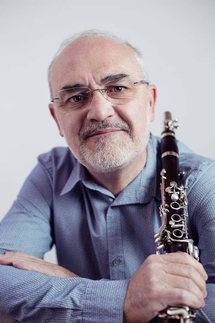 Jose V. Herrera – Principal Clarinetist Orquesta de Valencia