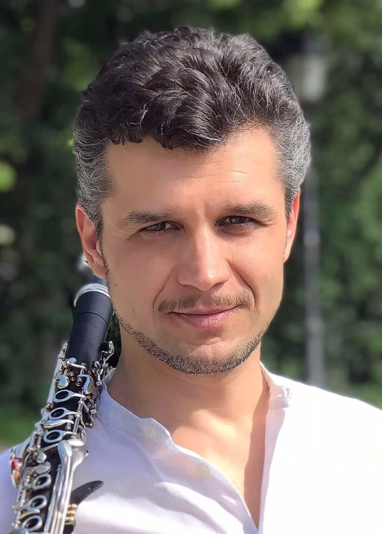 Slava Cernavca – Soloklarinettist, Fachdozent - Hochschule für Musik und Theater München