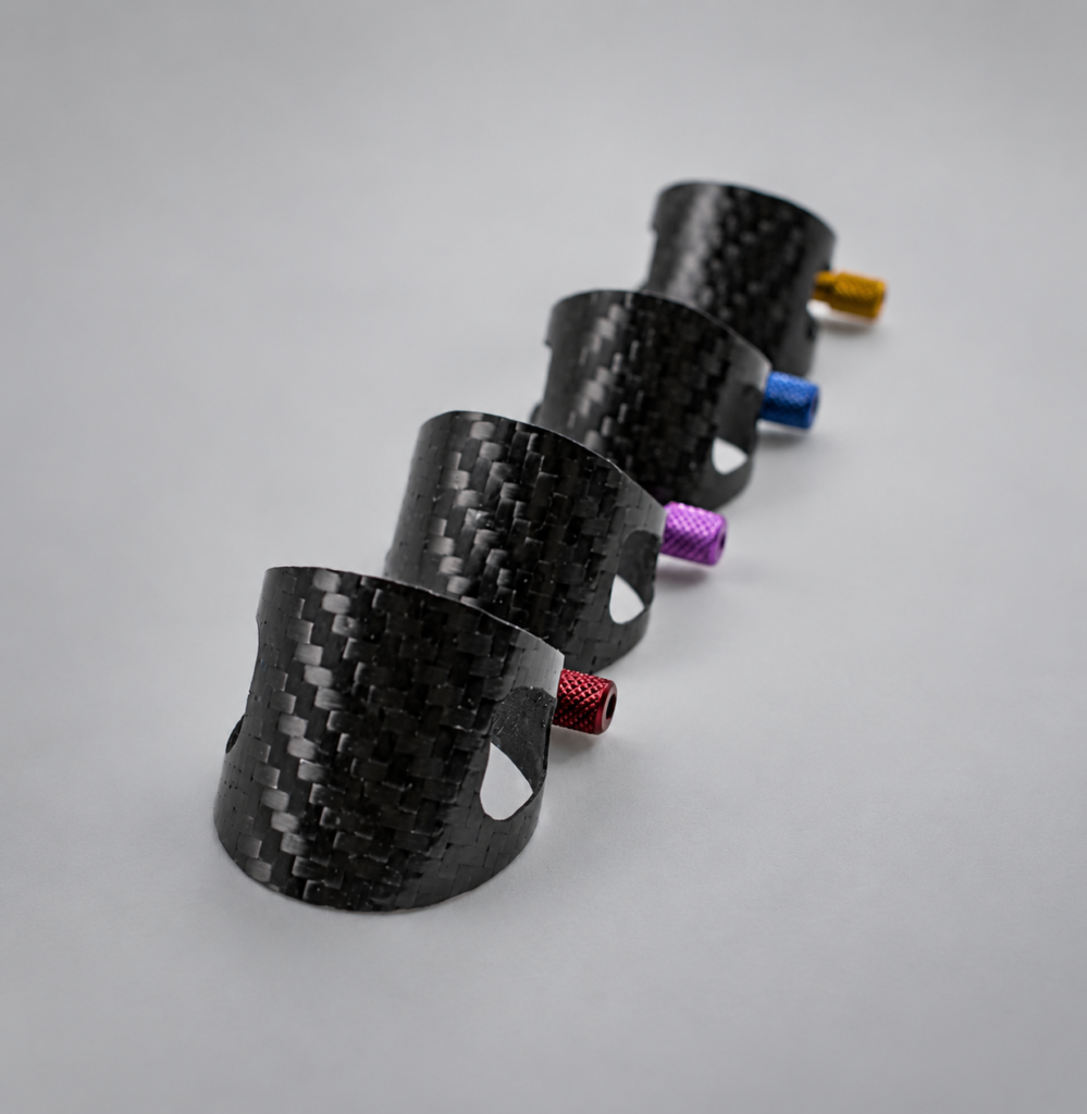 Gleichweit by Carbonissimo carbon ligatures